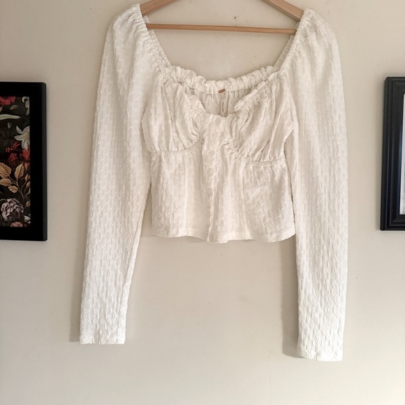Free People White Eyelet Lady Bug Milk Maid Button Top Women's Size LG - Picture 3 of 13